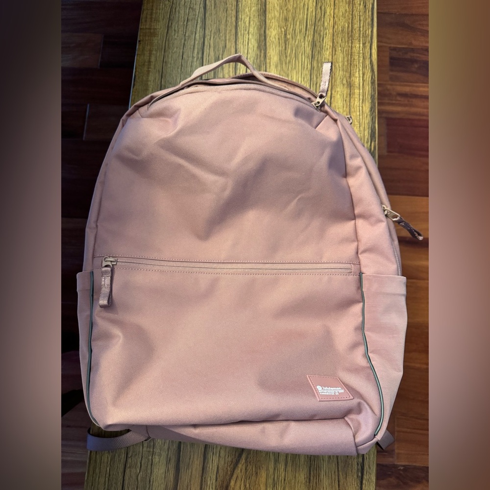 Lululemon Double Zip Backpack - 22L - Spiced Chai - Excellent Condition